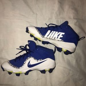 Nike men’s baseball cleats